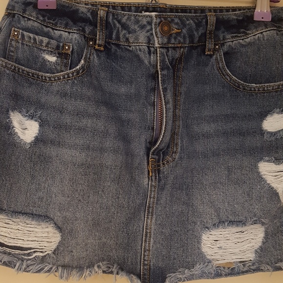 Cute Forever 21 jeans  distressed skirt. - Picture 4 of 4